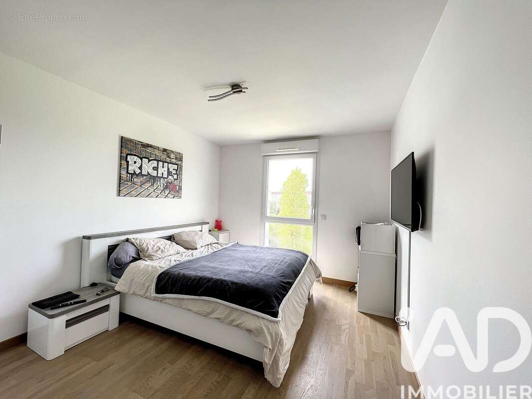 Photo 8 - Appartement à NEUILLY-SUR-MARNE