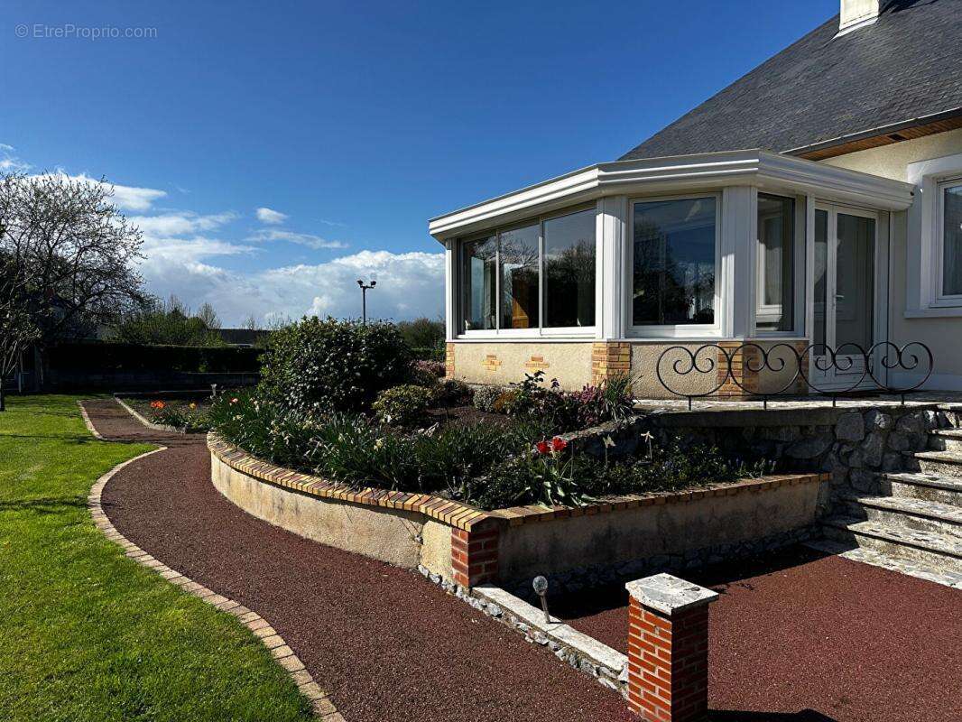 Maison à BONCHAMP-LES-LAVAL