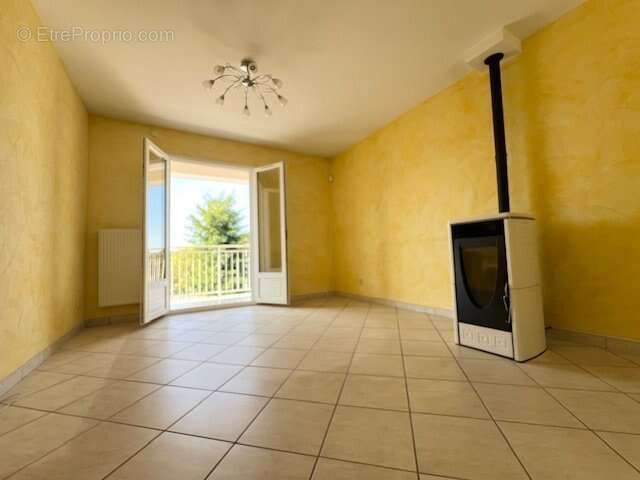 Maison à ROCHE-LA-MOLIERE