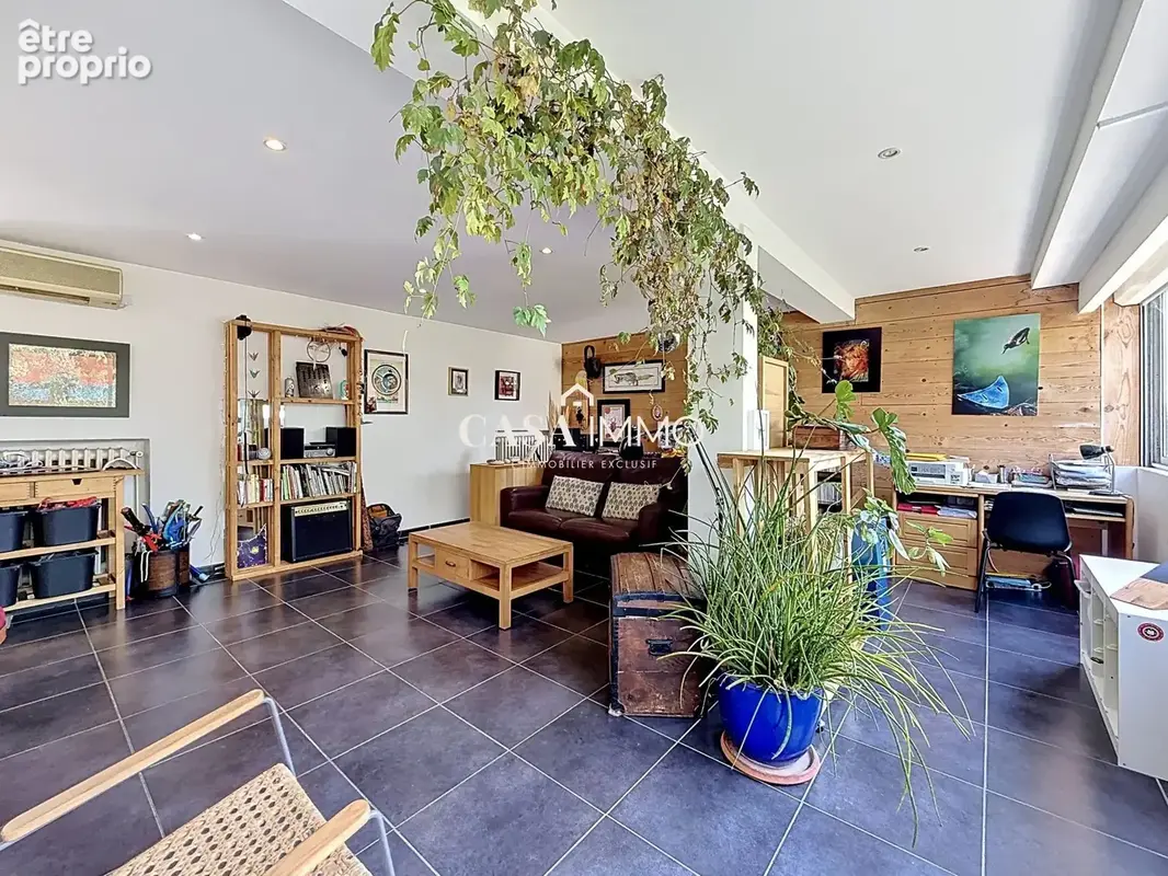 Appartement 5 pièces 146 m² à vendre à Hyeres (83400) - photo 2