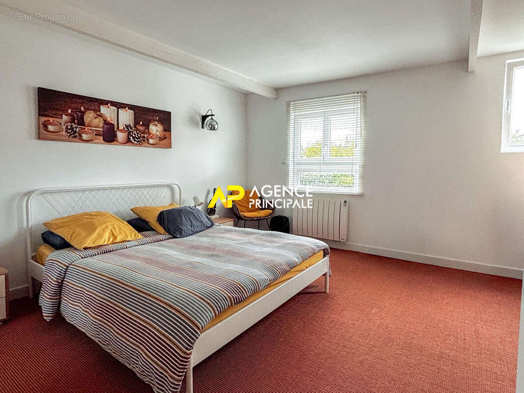 Maison à SARTROUVILLE