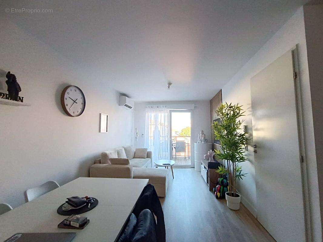 Appartement à MIRAMAS