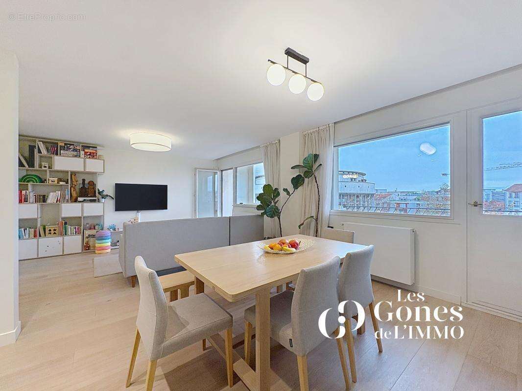 Appartement à LYON-8E