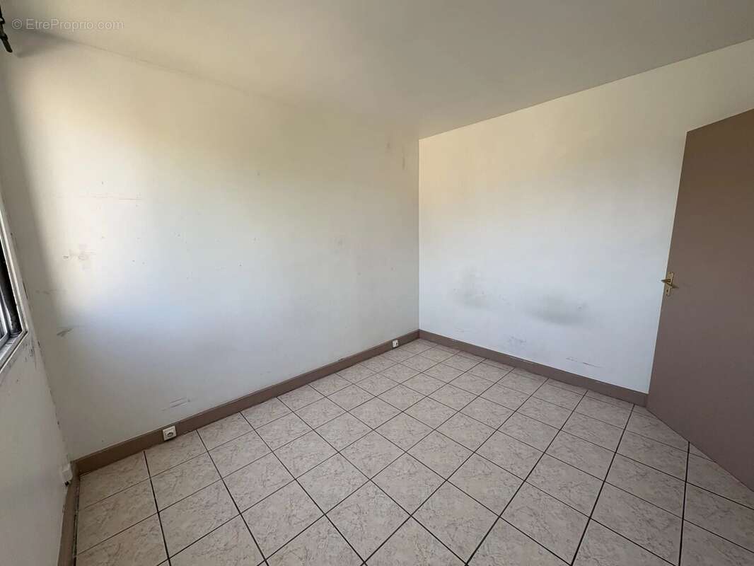 Appartement type 2 quartier clos d'orville - photo 3