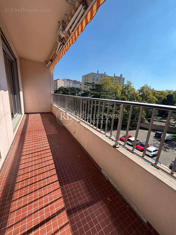 Appartement à LYON-4E