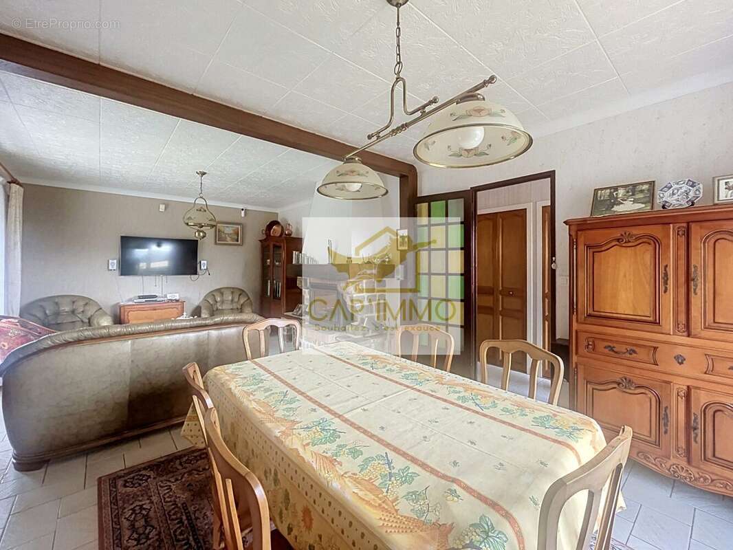 Maison à SAINT-CLAIR-SUR-EPTE
