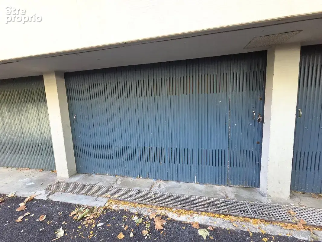 Garage 17 m² dans copropriété sécurisée - photo 3