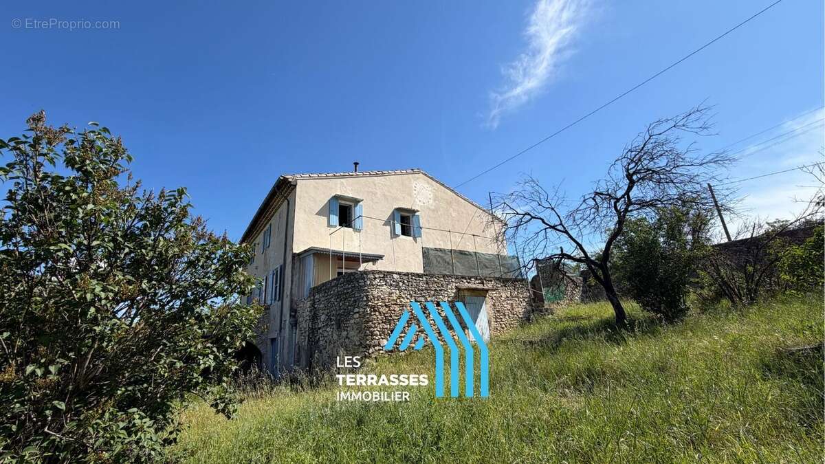 Maison à MONTELIMAR