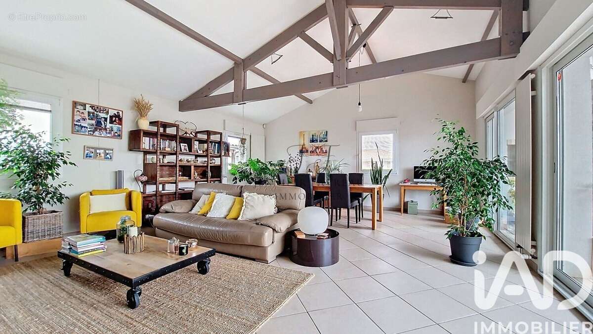 Photo 2 - Maison à YVRAC