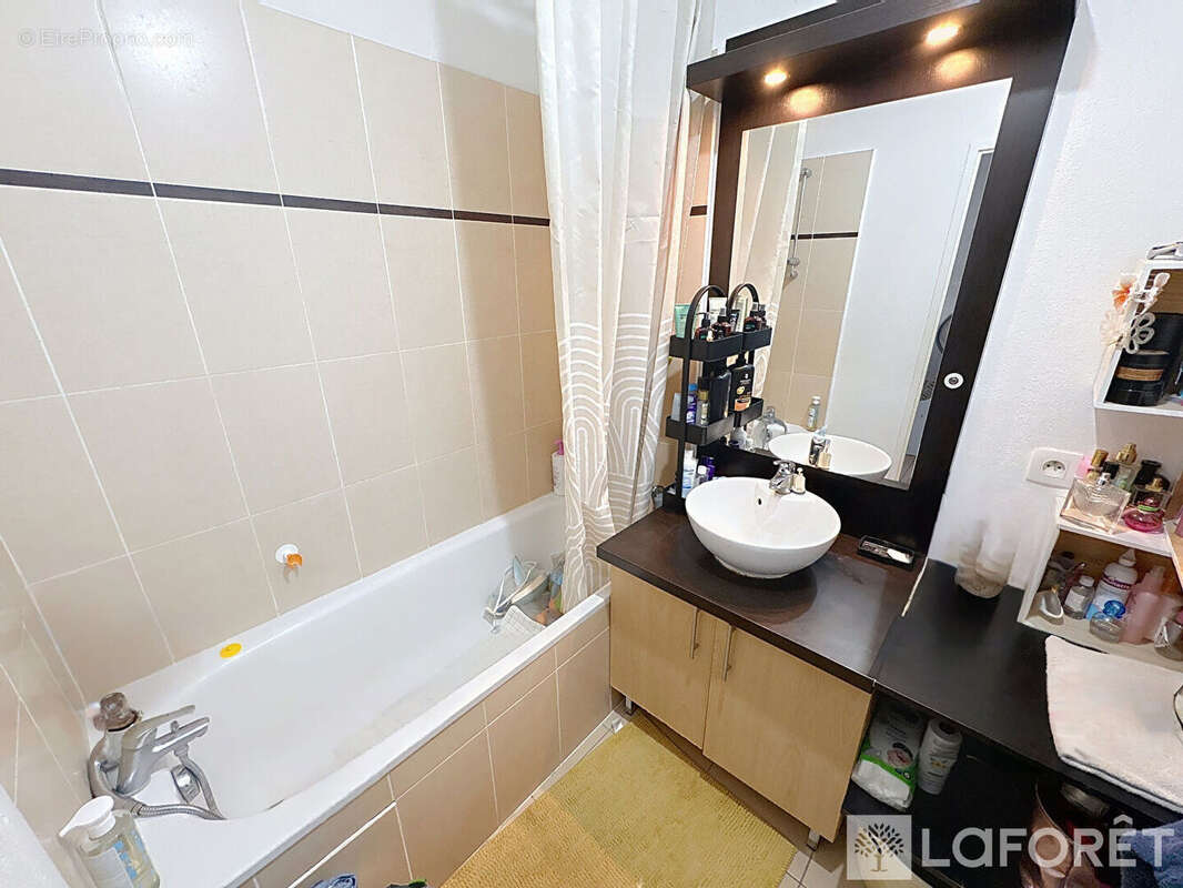 Appartement à SAINT-ANDRE-DE-CUBZAC