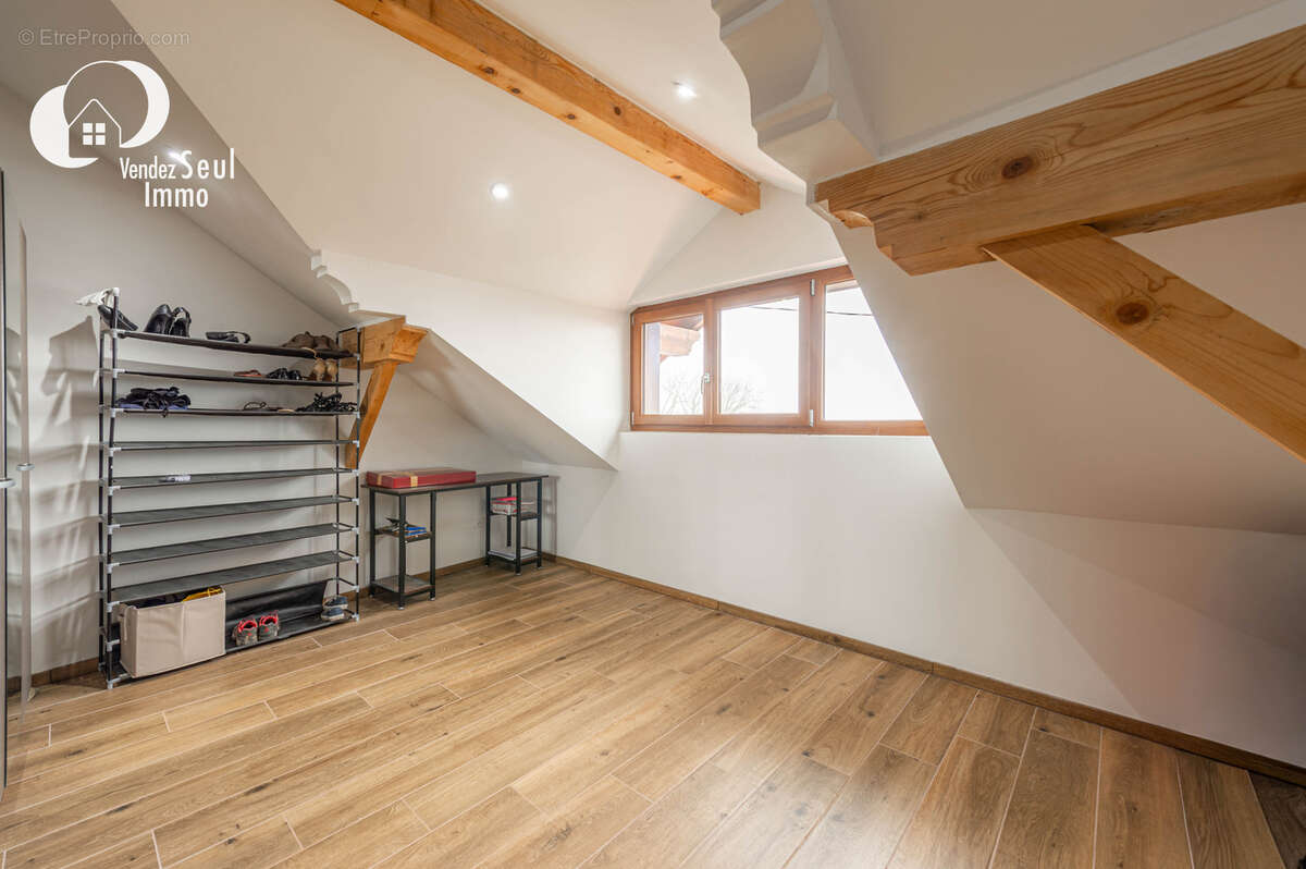 Appartement à BALLAISON
