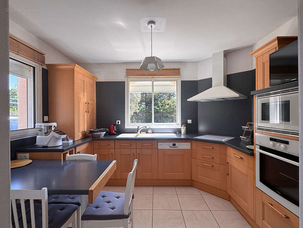 La Baule -Bas Guézy  Maison familiale avec garage sur parcelle de 931 m² - photo 6