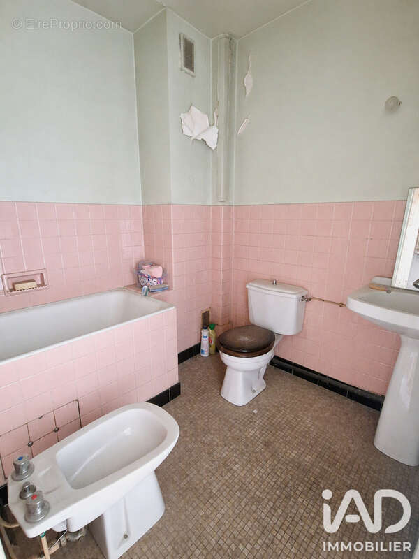 Appartement 37 m² à Valence  - photo 7