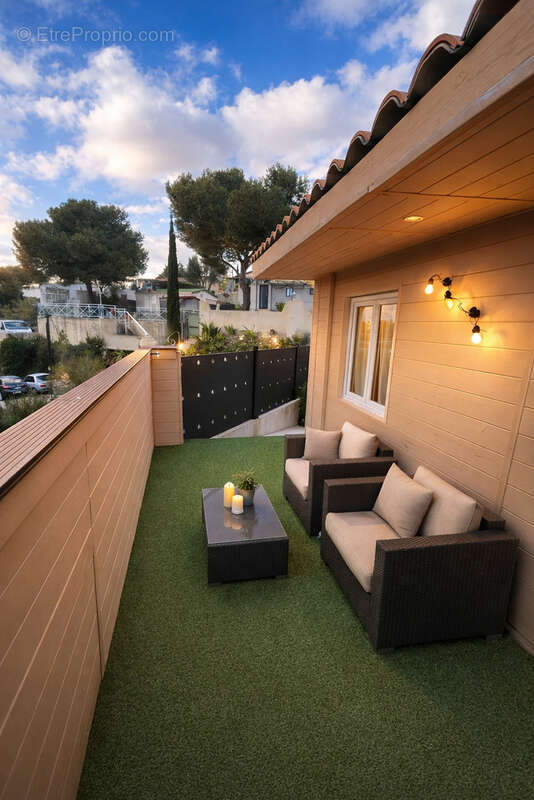 Maison à LE CASTELLET