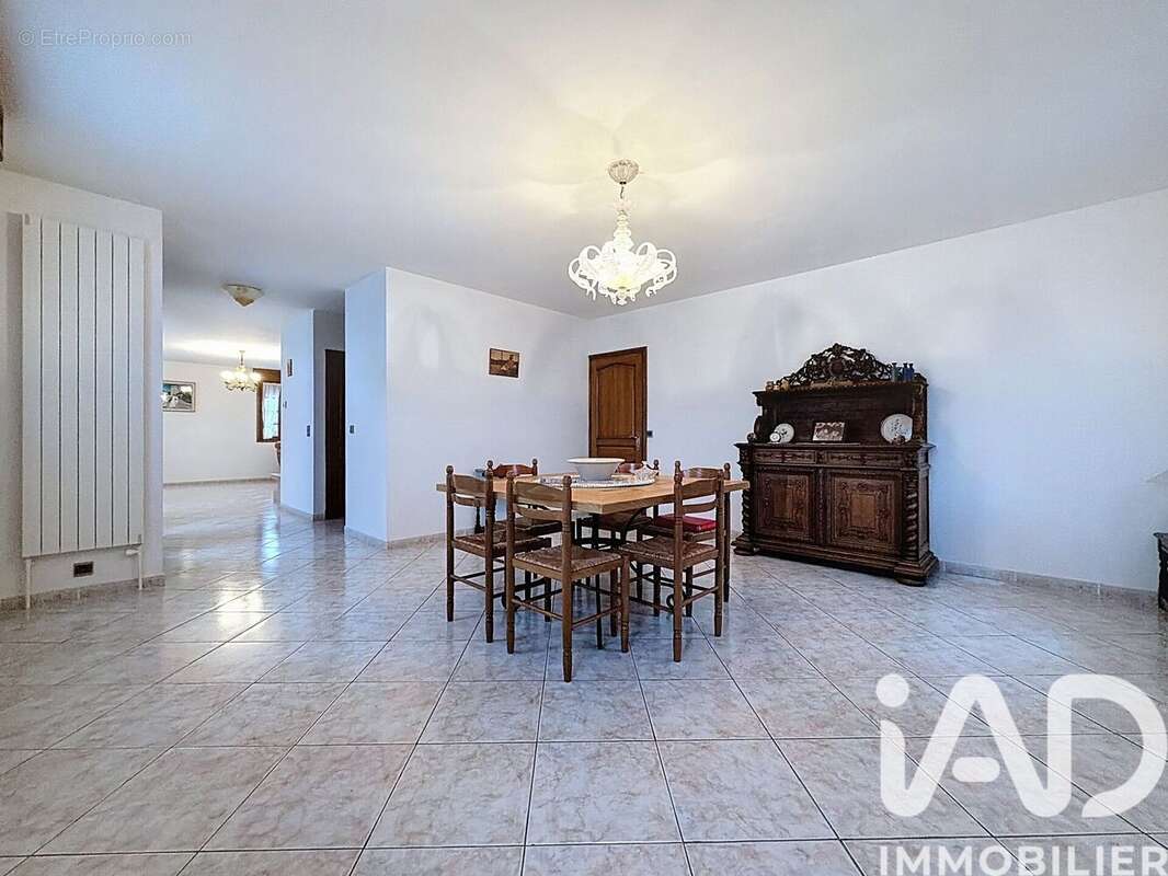 Photo 3 - Maison à LUCINGES