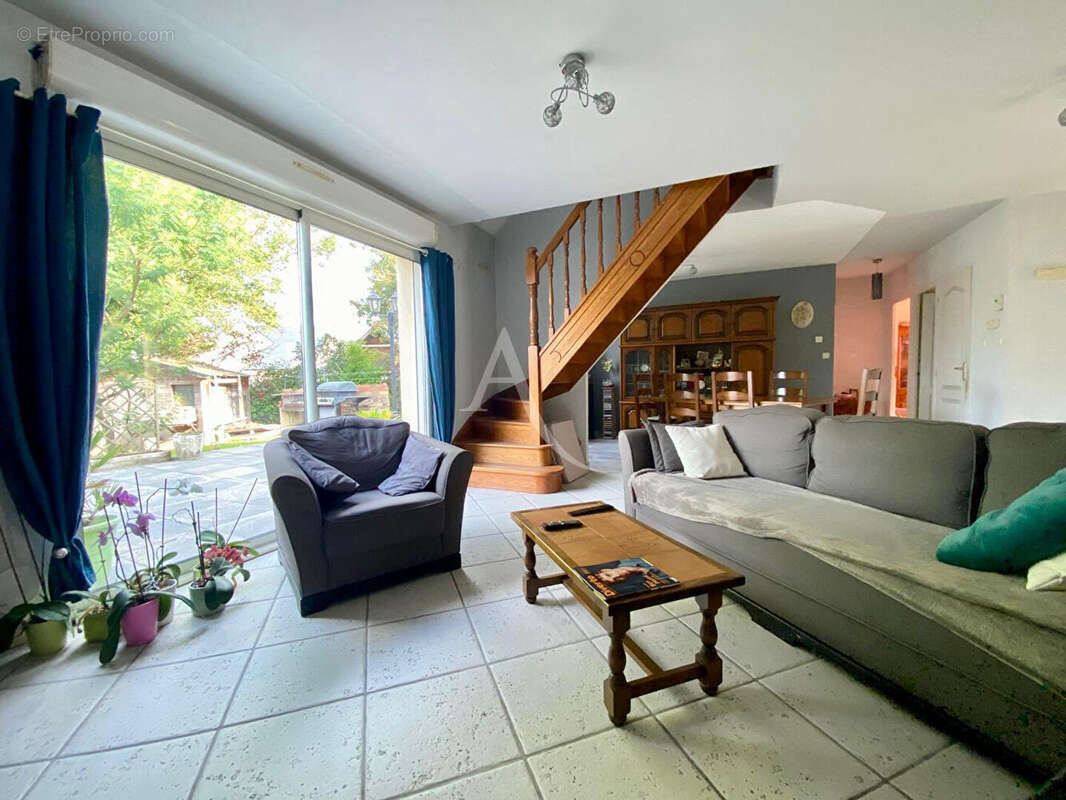 Maison à VERN-D&#039;ANJOU