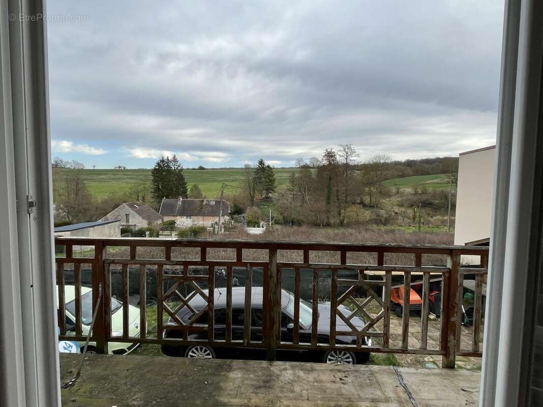 Maison 68 m² à Champvoisy  - photo 2