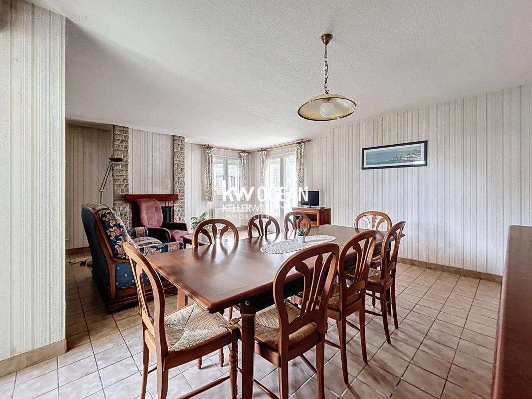 Maison à GUIPRONVEL