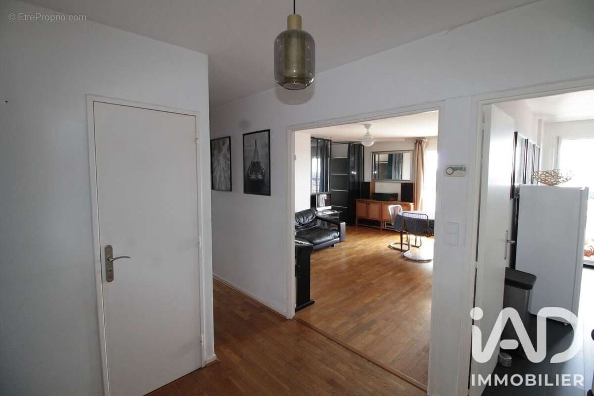 Photo 3 - Appartement à REIMS