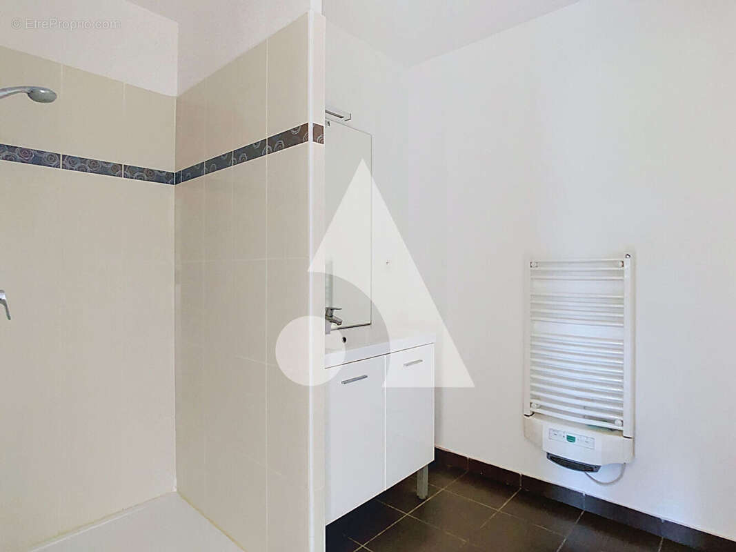 Appartement à SAINT-SYMPHORIEN-SUR-COISE