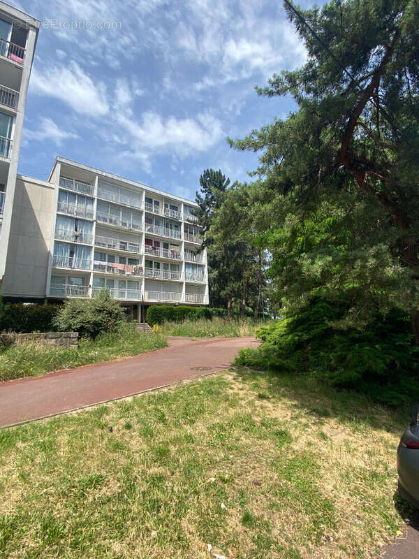 Appartement à SARCELLES