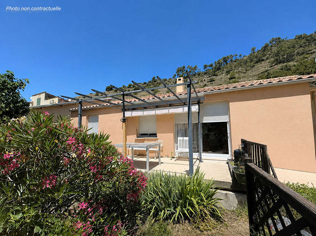 Maison à LES MEES