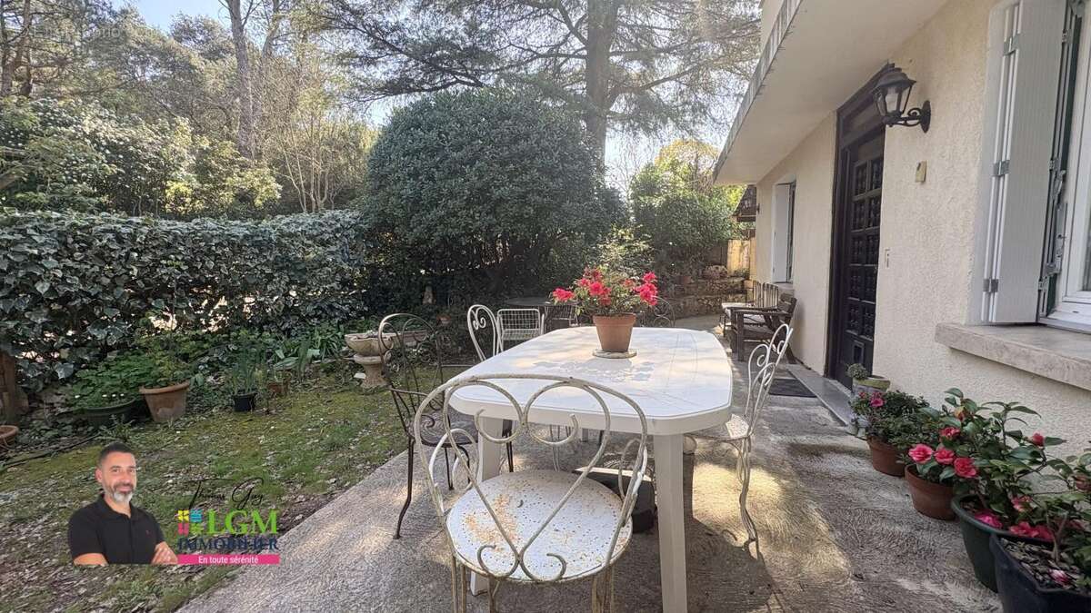 Maison à SAINT-PRIVAT-DES-VIEUX