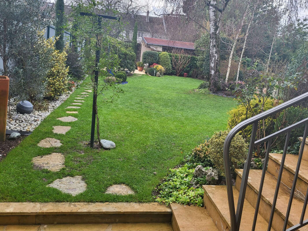 Maison à BRIVE-LA-GAILLARDE