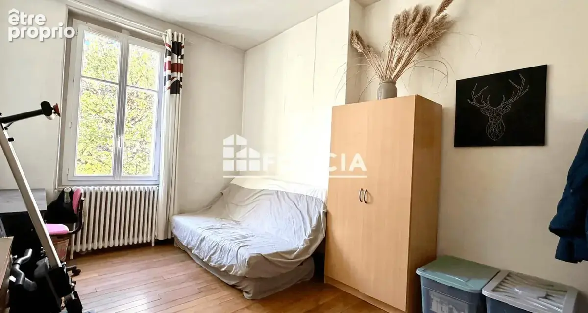 Orléans SAINT-MARCEAU, Maison Bourgeoise de 9 pièces - Piscine, garage double et grand jardin - photo 19