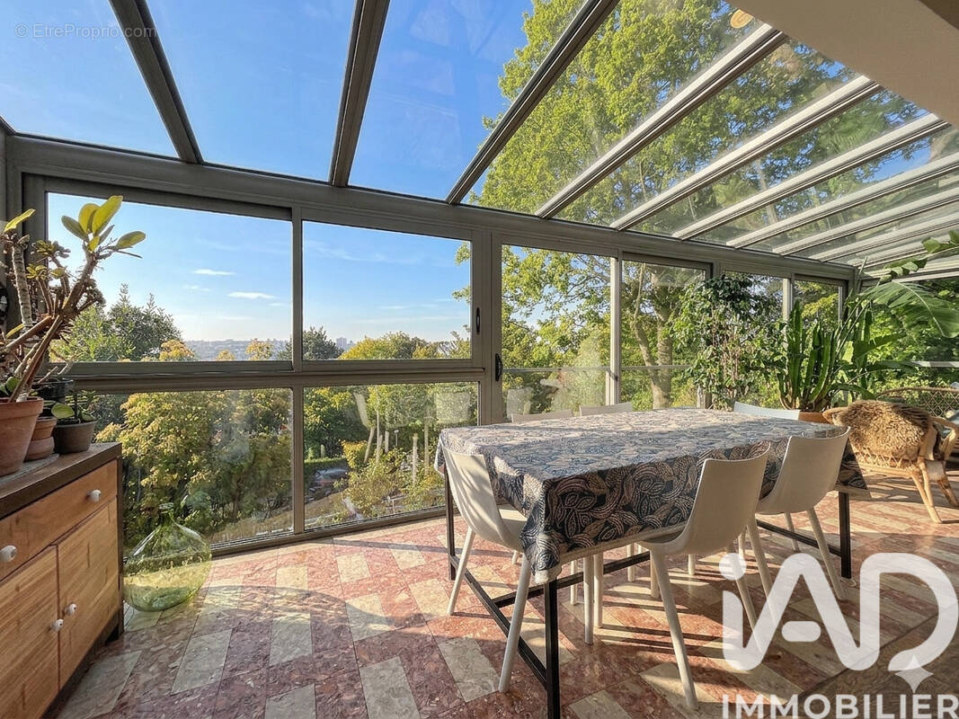 Photo 1 - Maison à CACHAN