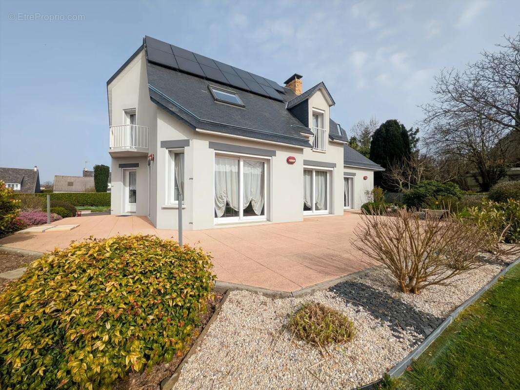Maison à MORTAIN