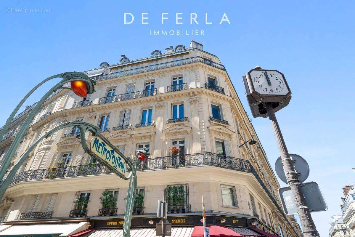 Appartement à PARIS-2E