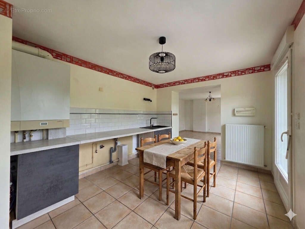 Appartement à SAINT-GENIX-SUR-GUIERS