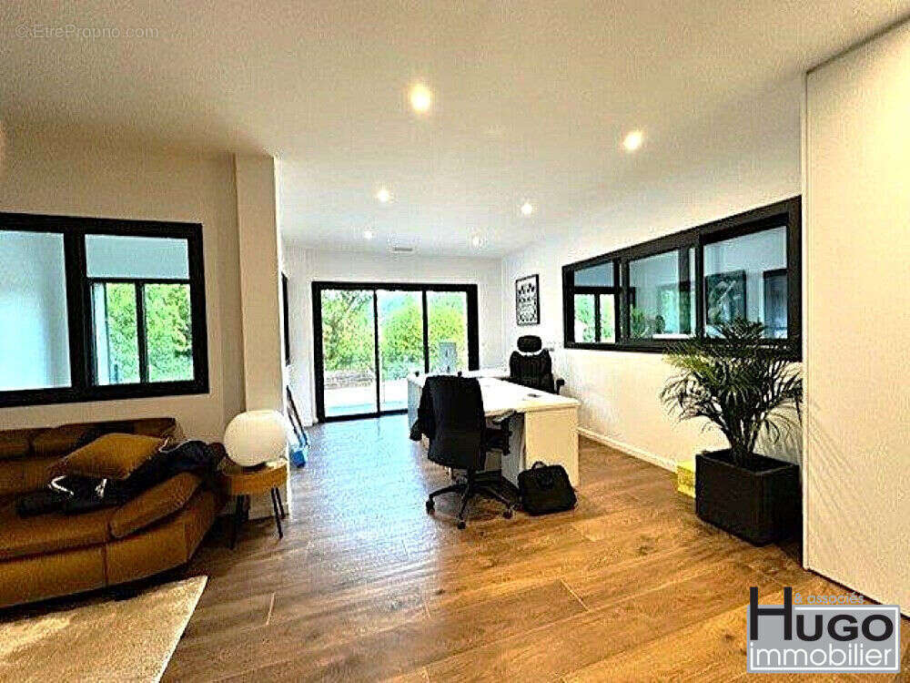 Exclusivité ! le tourne- langoiran- locaux d'activités neufs de 1.130m² sur une parcelle de 12.000m² avec parking goudronné ! - photo 11