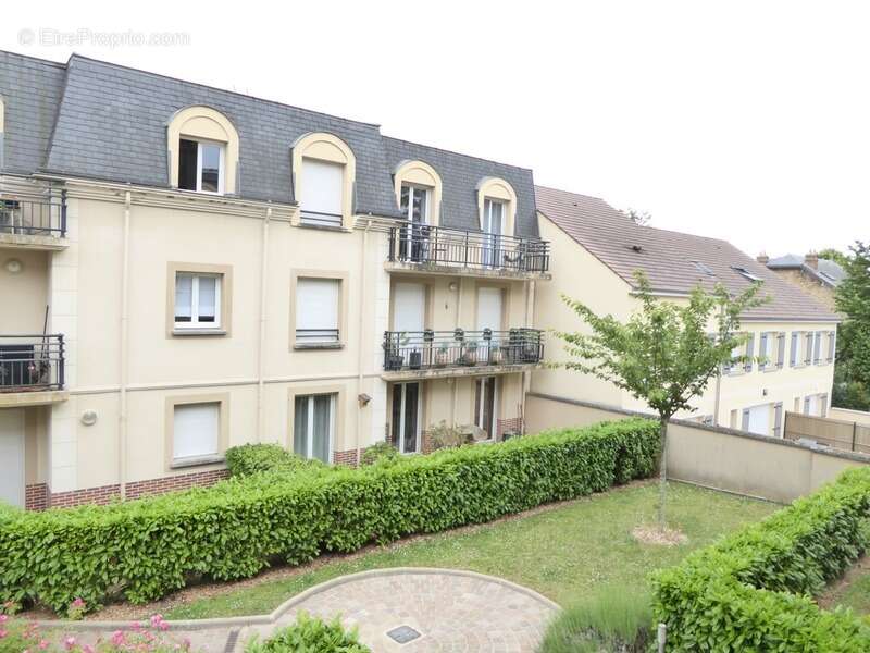 Appartement à DOURDAN