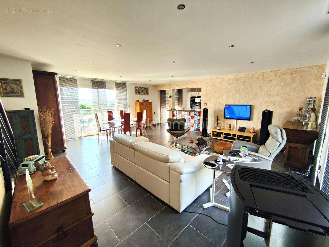 Maison à MONTREDON-DES-CORBIERES