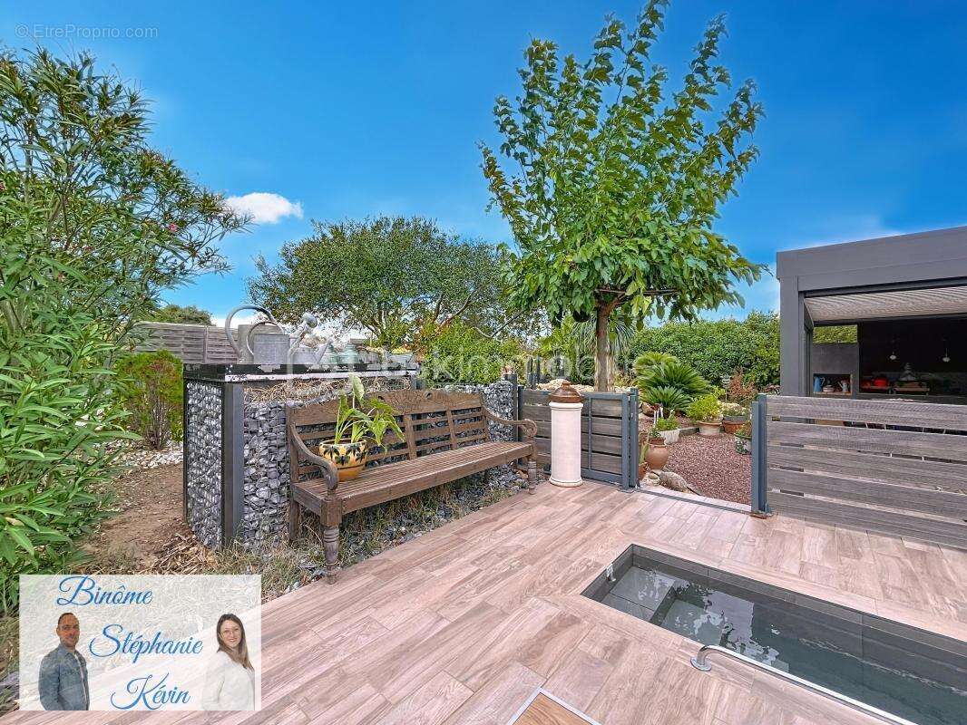 Maison à COURNONSEC