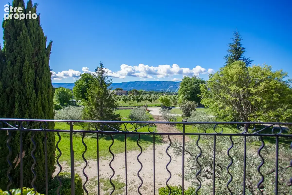 Maison 6 pièces 136 m² à vendre à Cabrieres-D'avignon (84220) - photo 4