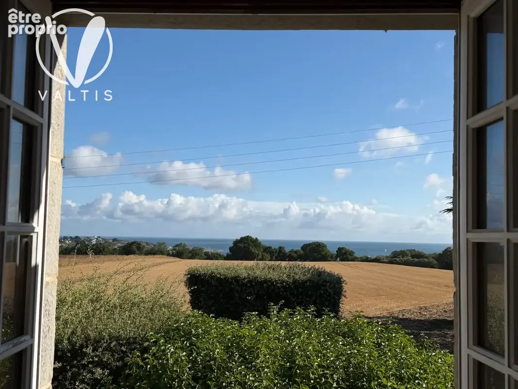 Maison 148 m² à Saint-Cast-Le-Guildo  - photo 9