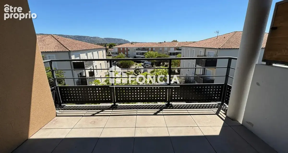 À vendre – t2 en résidence récente à cavaillon - photo 3