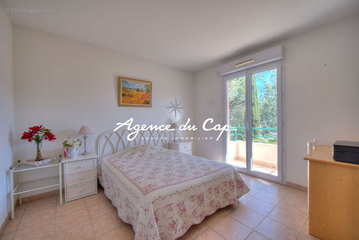 Appartement à SAINT-RAPHAEL