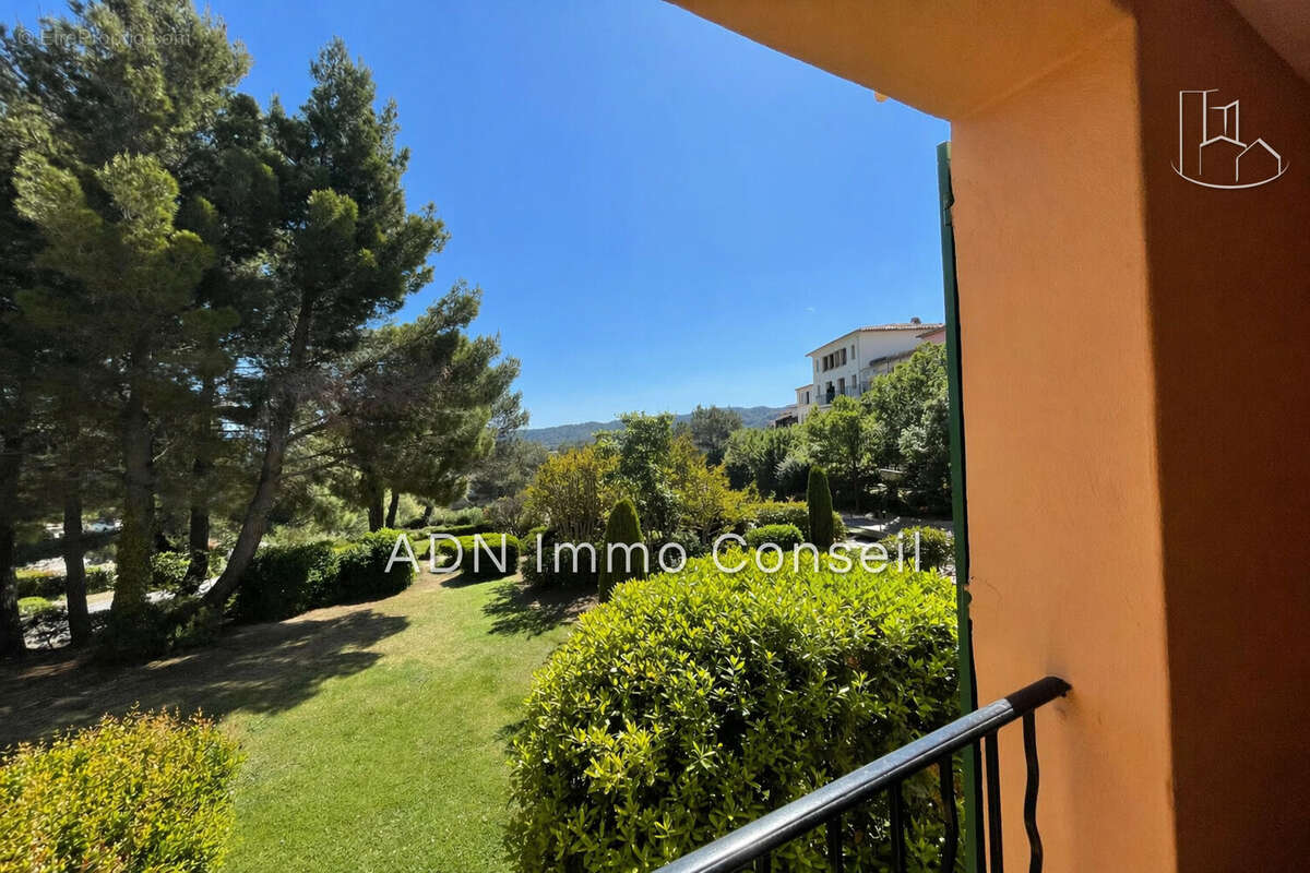 Appartement à MALLEMORT