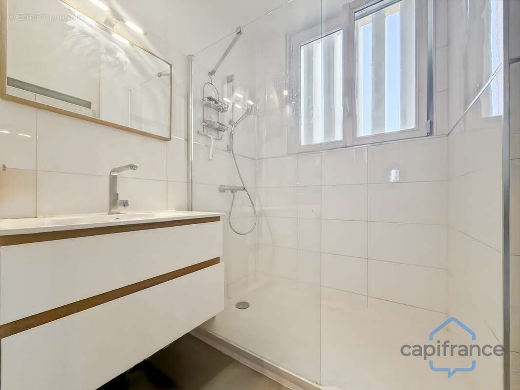 Appartement avec terrasse - photo 10