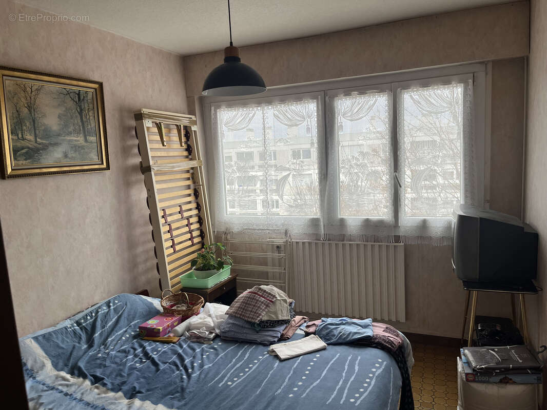 Appartement à DECINES-CHARPIEU