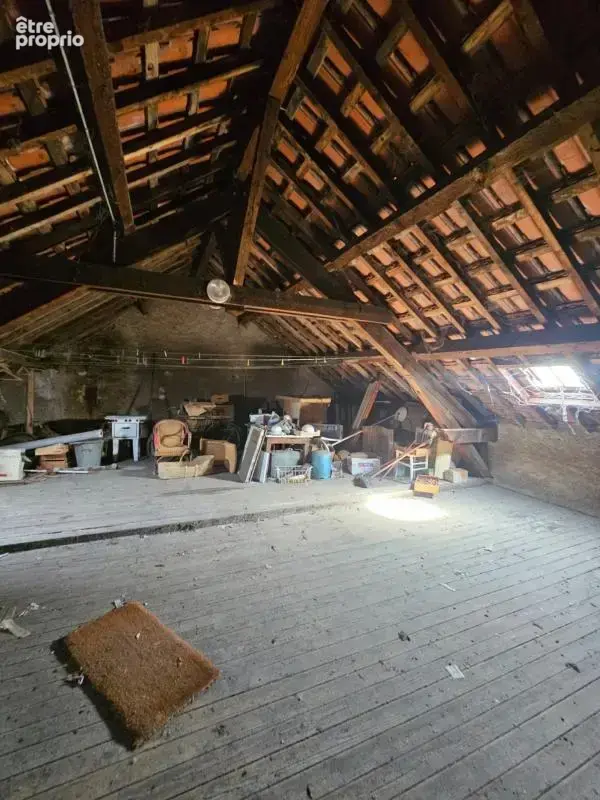 Maison de bourg avec grange et petit terrain – Besson (03) - photo 11