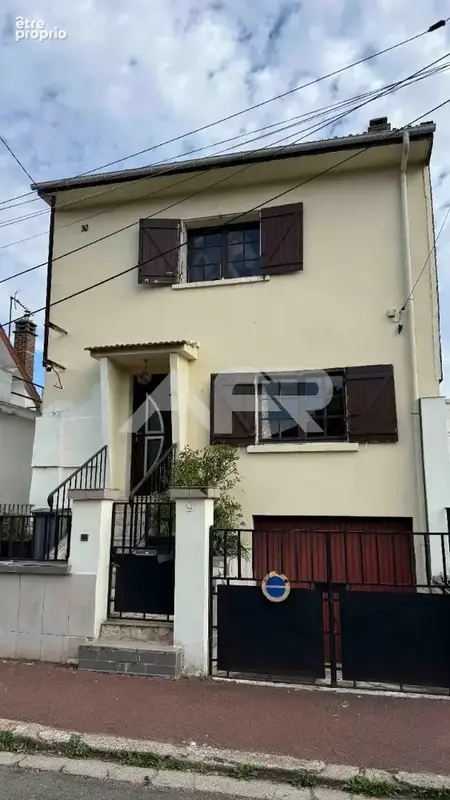 Photo Maison à Chatou au prix de 364 000€