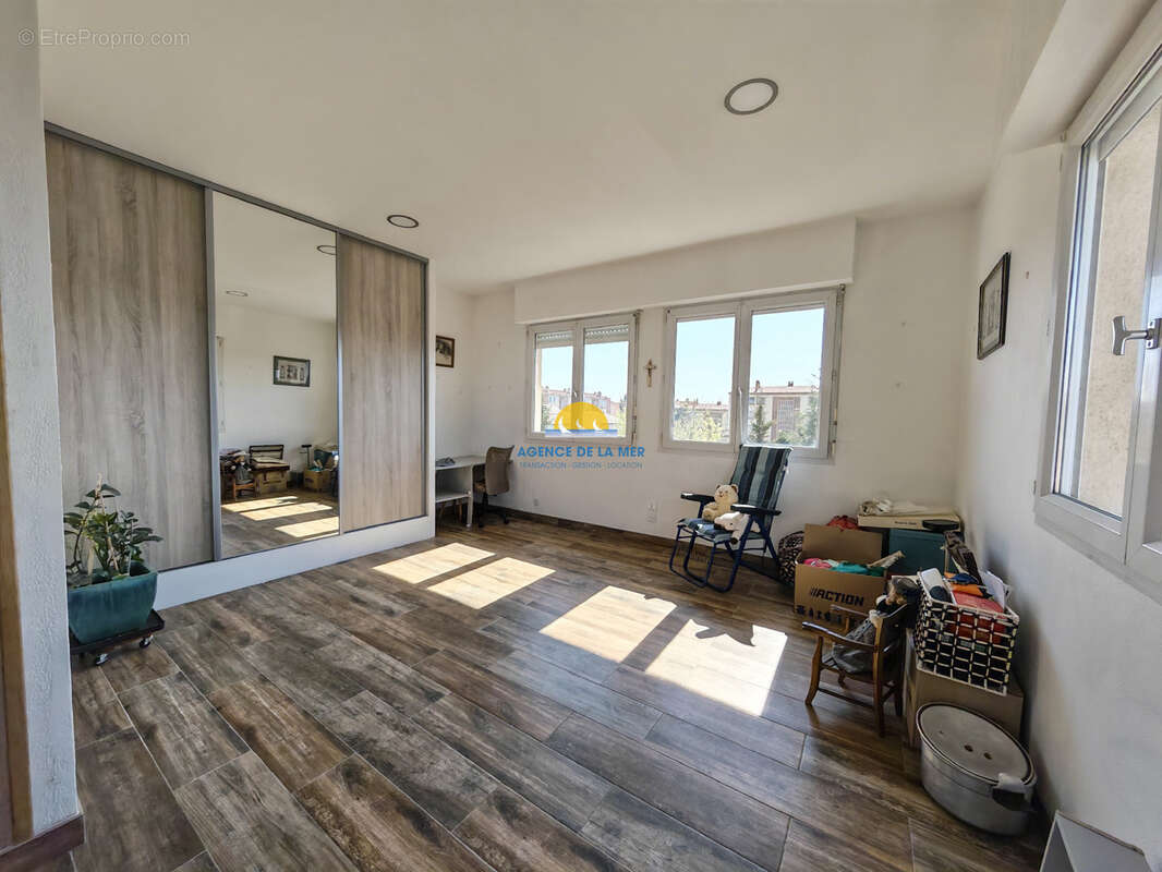 Appartement à FREJUS