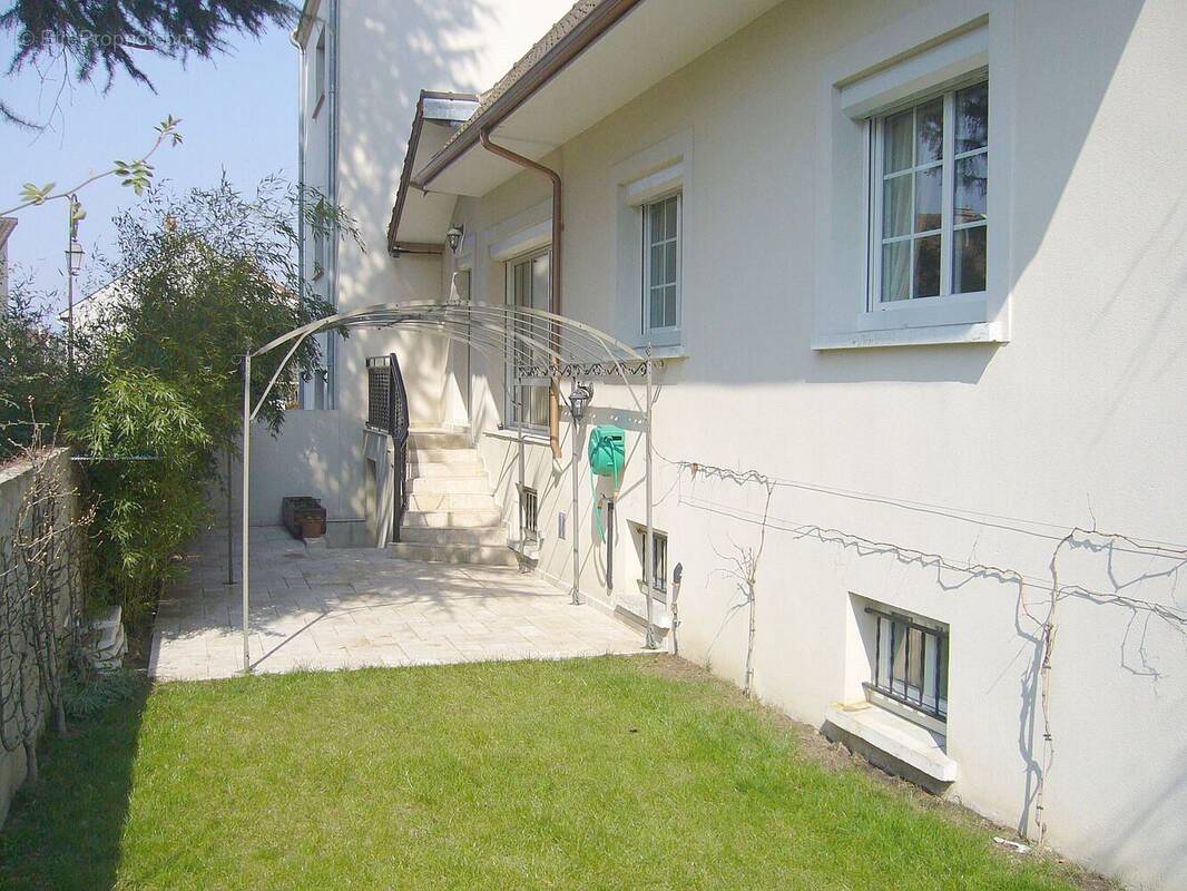 Maison à VELIZY-VILLACOUBLAY