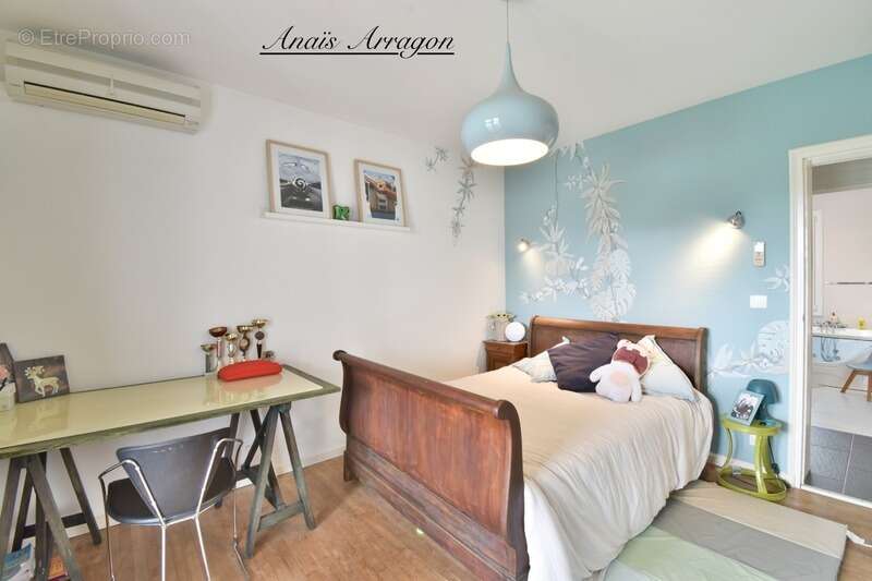 Demeure d’exception de 250 m² avec piscine, tennis et parc arboré à Saint-Sylvestre-sur-Lot(47) - photo 14