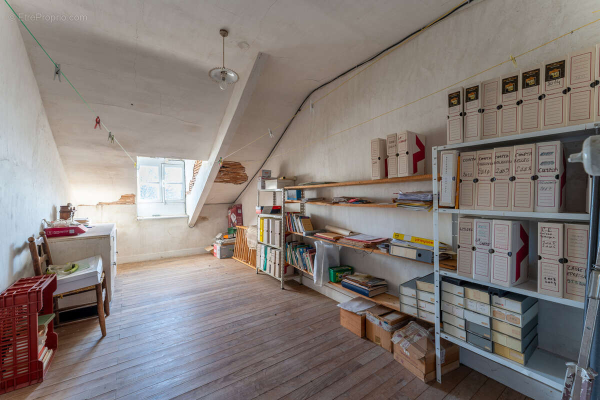 Maison à LESTIAC-SUR-GARONNE